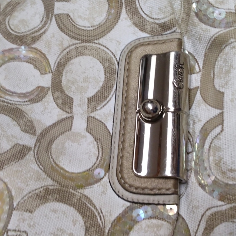 Coach Handbag - Picture 5 of 5